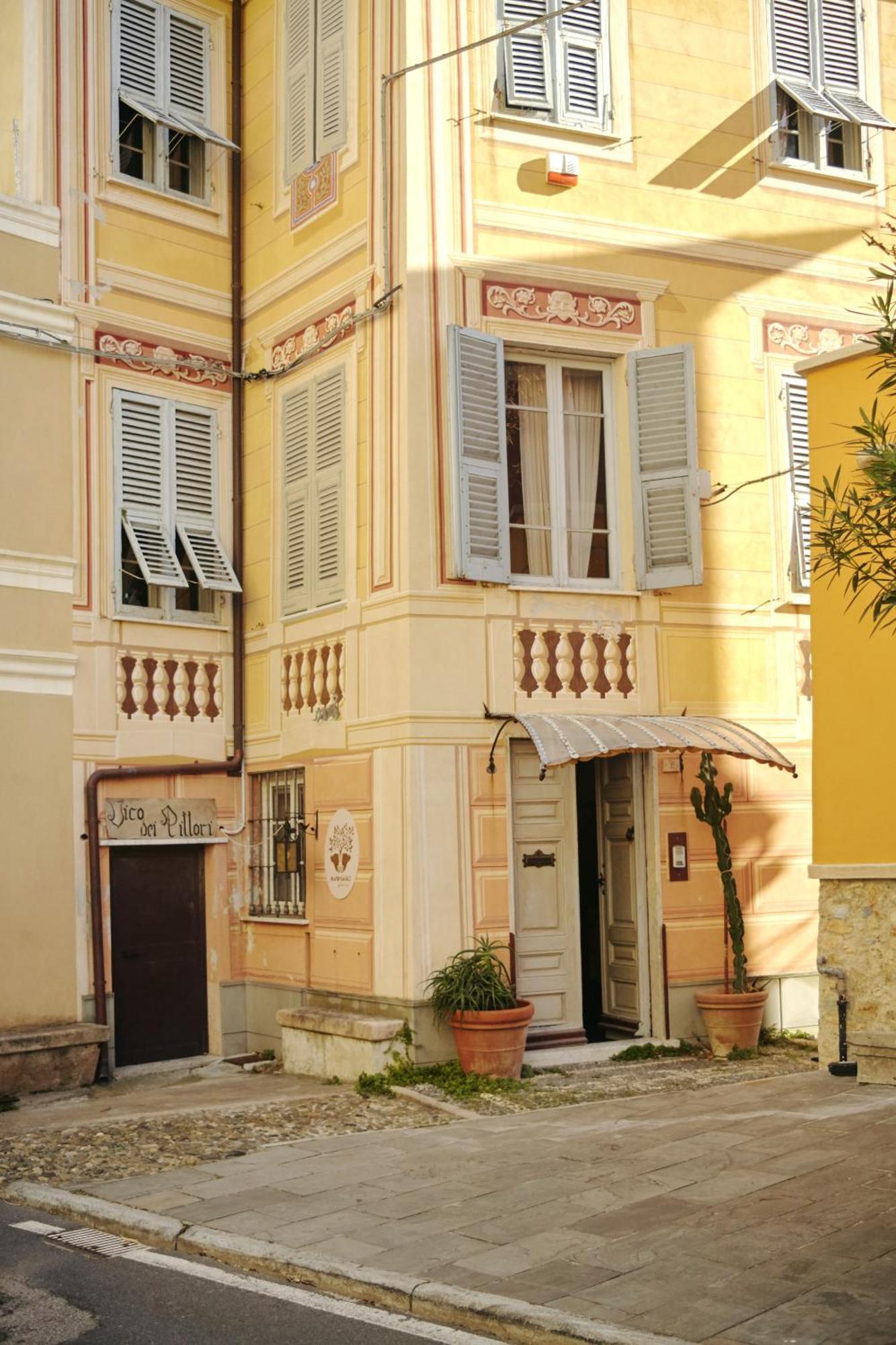 B&B Giardinidivale A 2 Chilometri Da Finale Ligure بورجيو فيريزي المظهر الخارجي الصورة